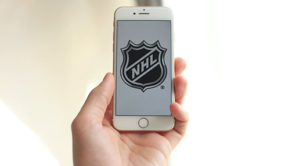 Islanders Take On Wild in NHL Mid-Season Showdown